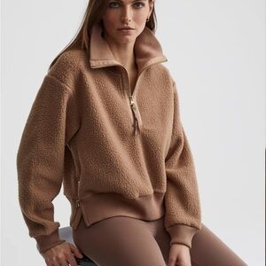 Varley Roselle Half Zip sz small Beige Sherpa Zip Jacket